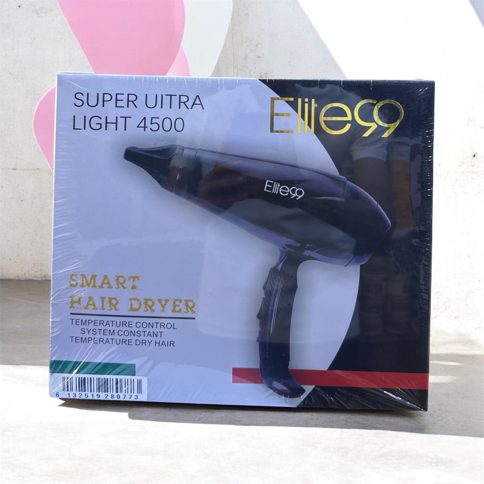 Super Ultra Light 4500 Smart Hair Dryer